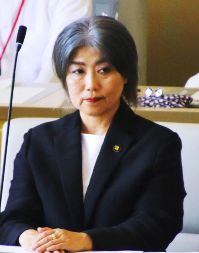 田久保眞紀市長とは何者?学歴・経歴は?学歴詐称で何した?結婚・旦那・子供の有無から家族構成まで徹底調査